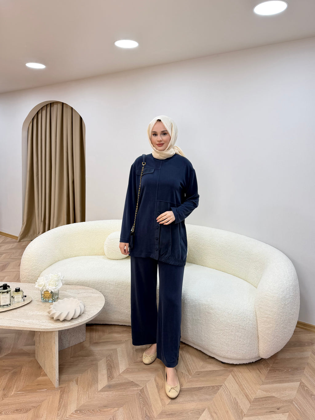 Melody Pike Takım İndigo