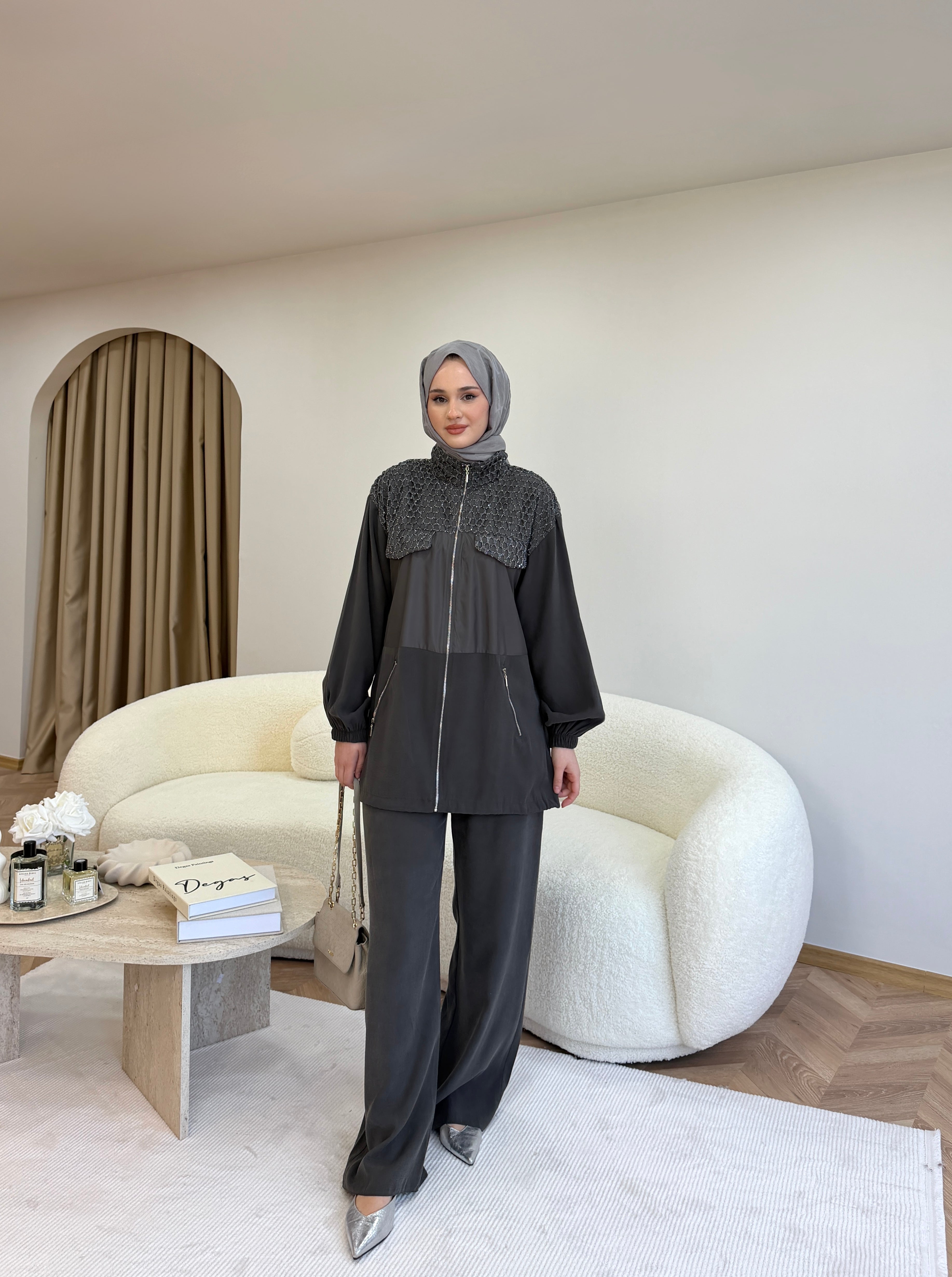 Riana Fileli Takım Gri