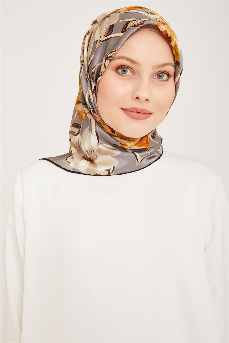 Armine 23 Kış  İpek Eşarp-3 Gri