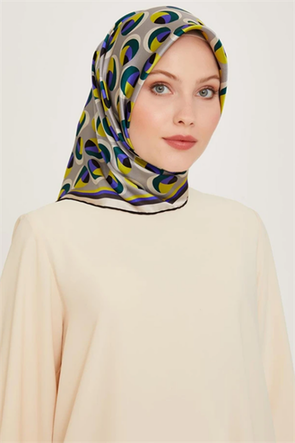 Armine 24 Winter Silk Scarf-14 Emerald