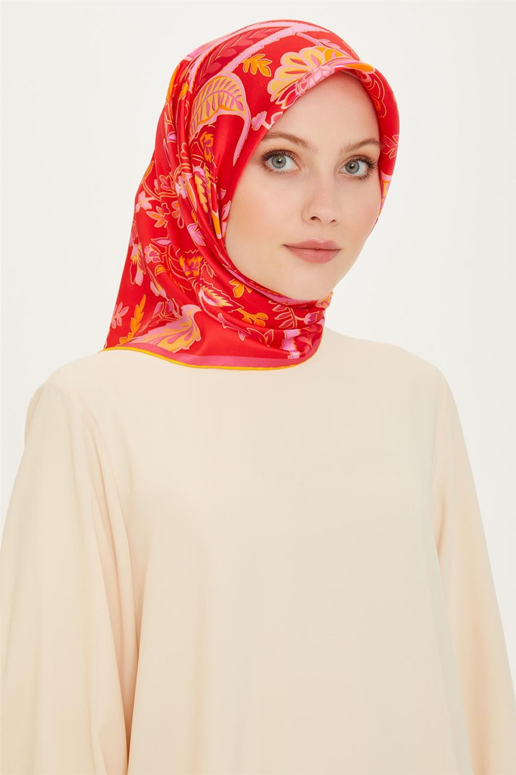 Armine 24 Kış İpek Eşarp-24 Mercan