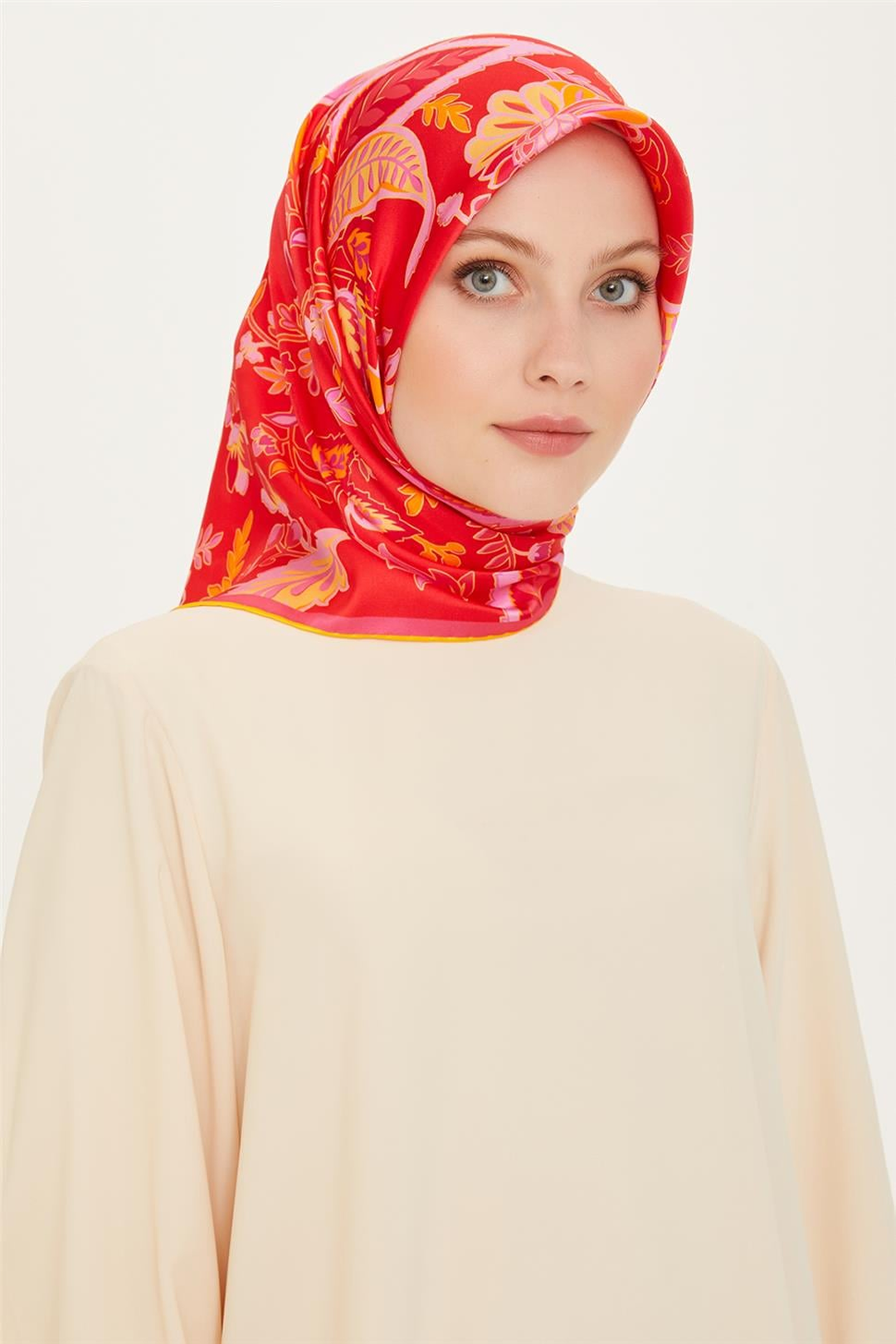Armine 24 Kış İpek Eşarp-24 Mercan