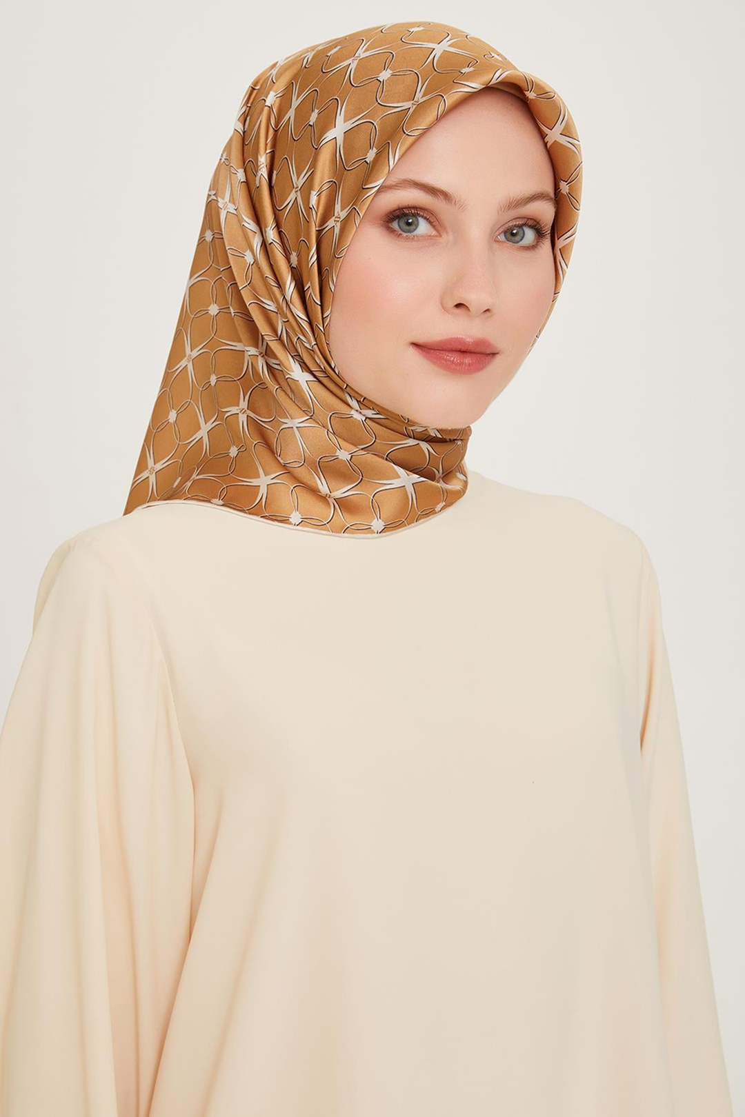 Armine 24 Kış İpek Eşarp-28 Hardal