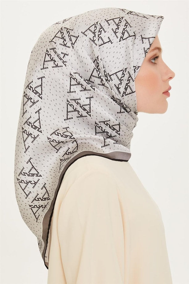 Armine 24 Kış İpek Eşarp-3 Füme