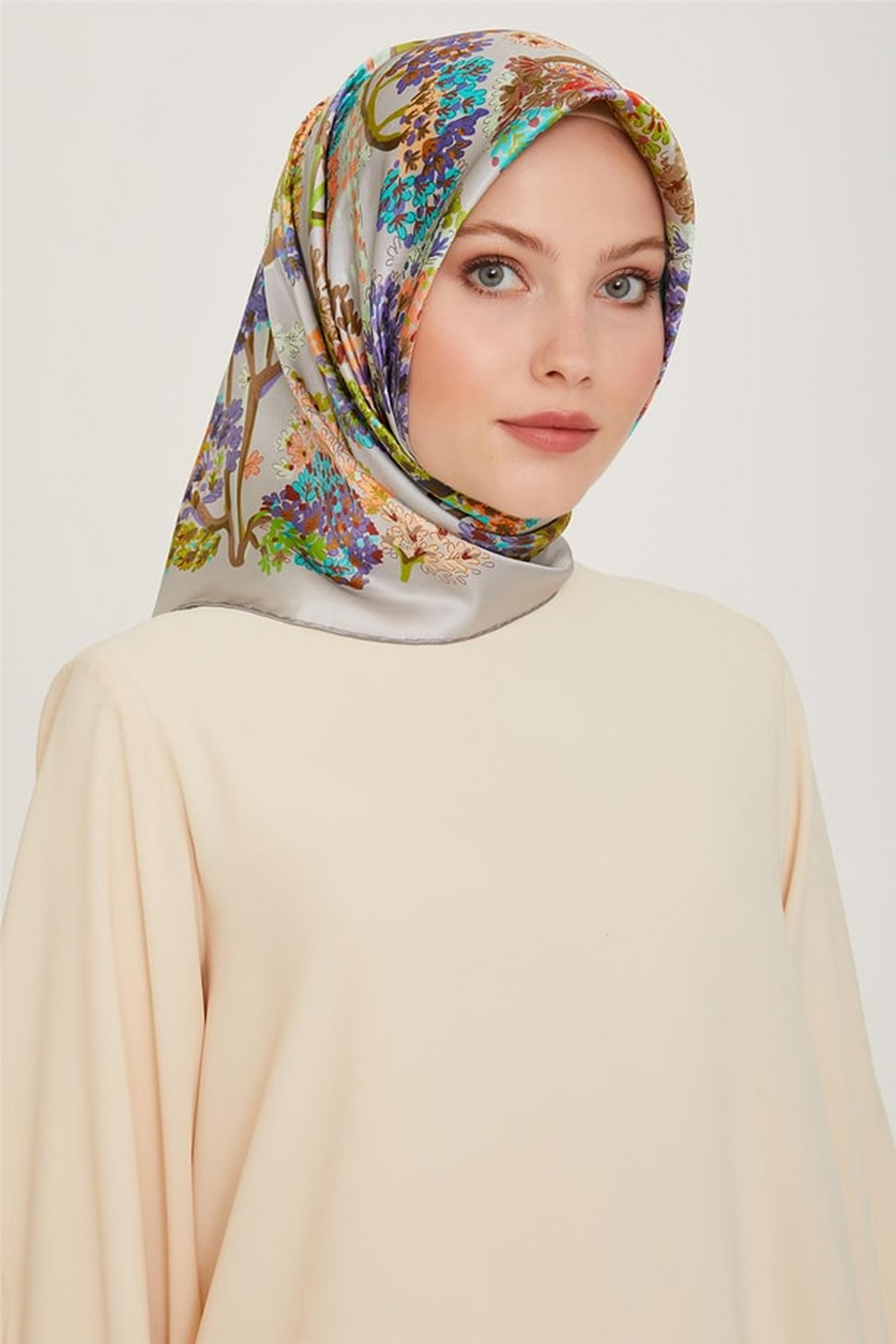 Armine 24 Kış İpek Eşarp-31 Gri