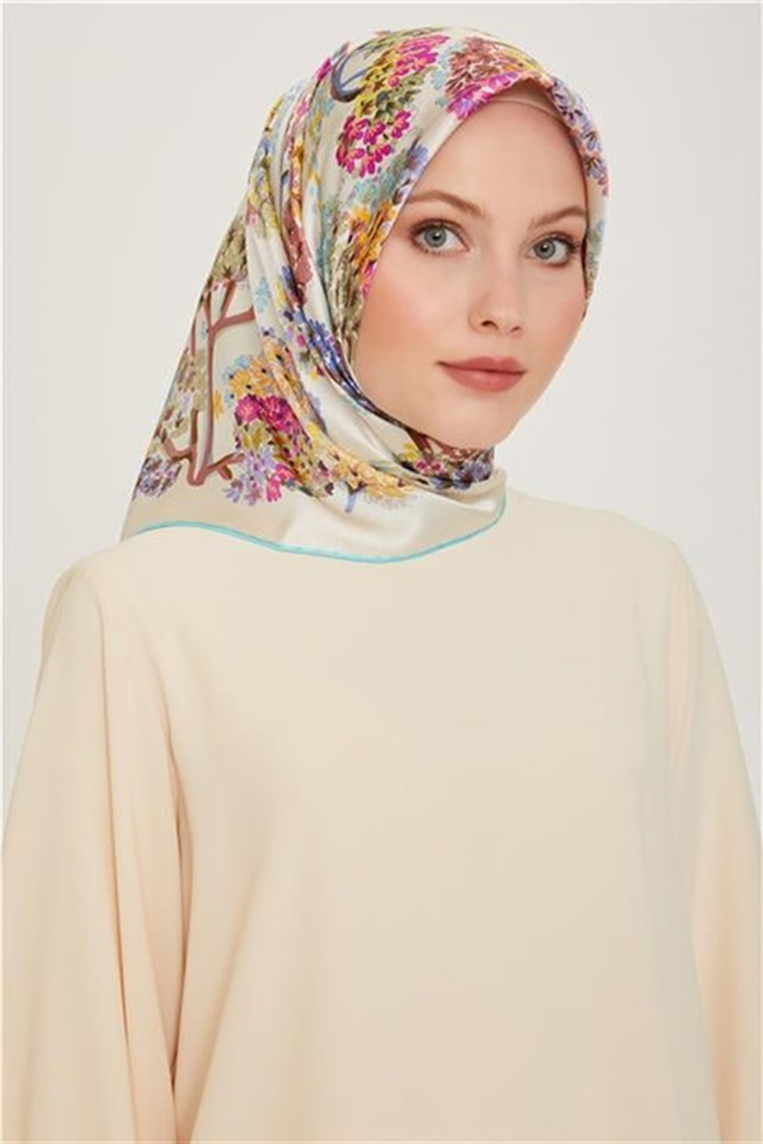 Armine 24 Kış İpek Eşarp-31 Su Yeşili
