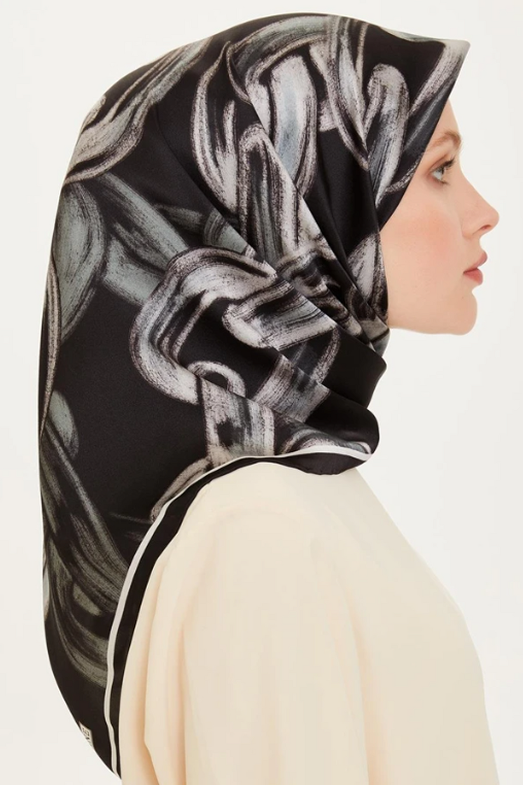 Armine 24 Kış İpek Eşarp-37 Beyaz