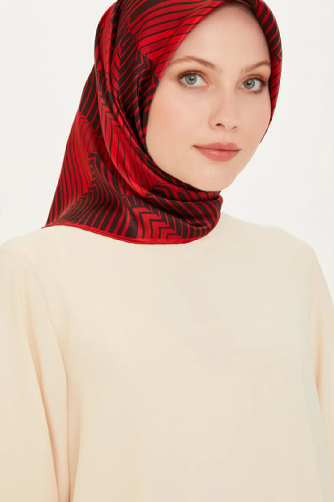 Armine 24 Kış İpek Eşarp-5 Kırmızı