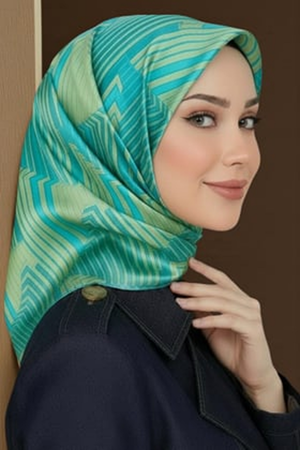 Armine 24 Kış İpek Eşarp-5 Yeşil
