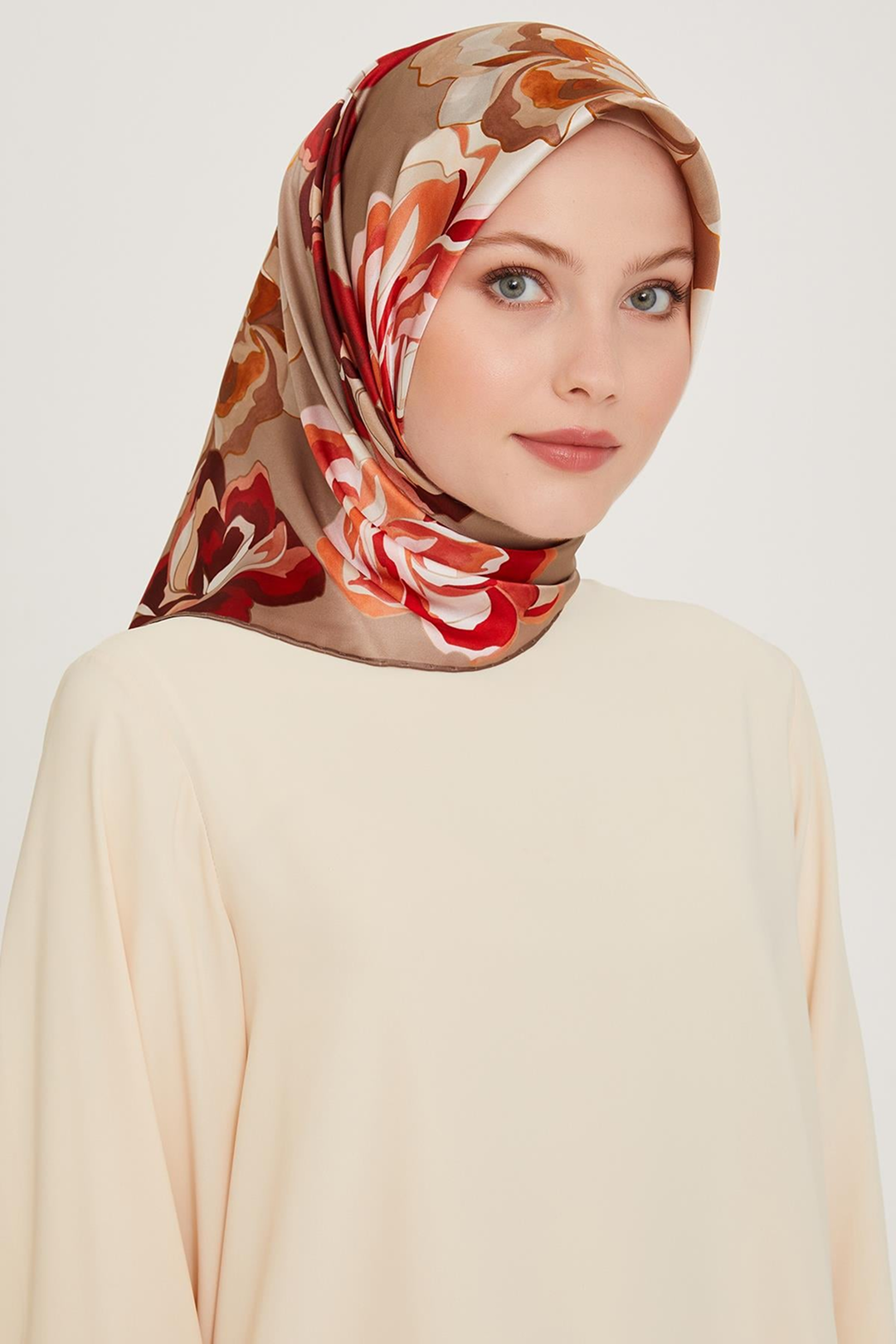 Armine 24 Kış İpek Eşarp-8 Vizon