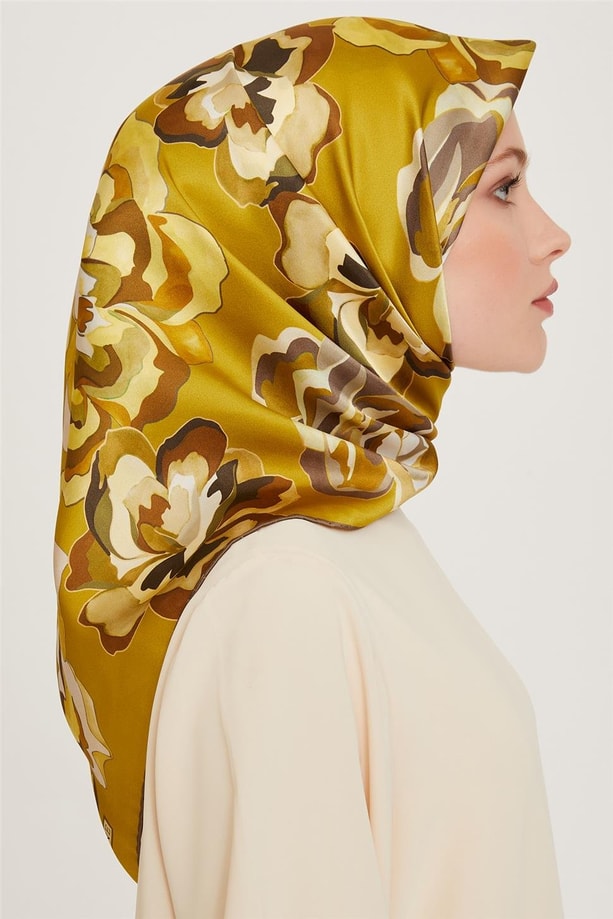 Armine 24 Kış İpek Eşarp-8 Yağ Yeşili