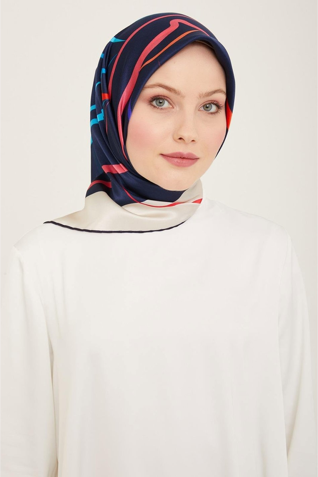Armine 24yaz İpek Eşarp-1 Lacivert