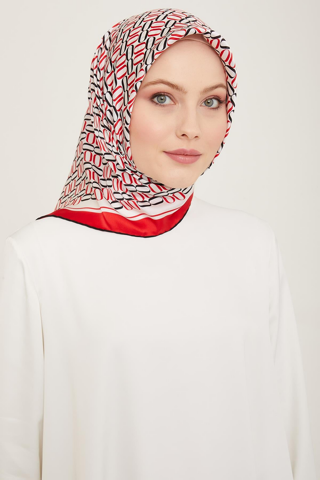 Armine 24yaz İpek Eşarp-15 Kırmızı