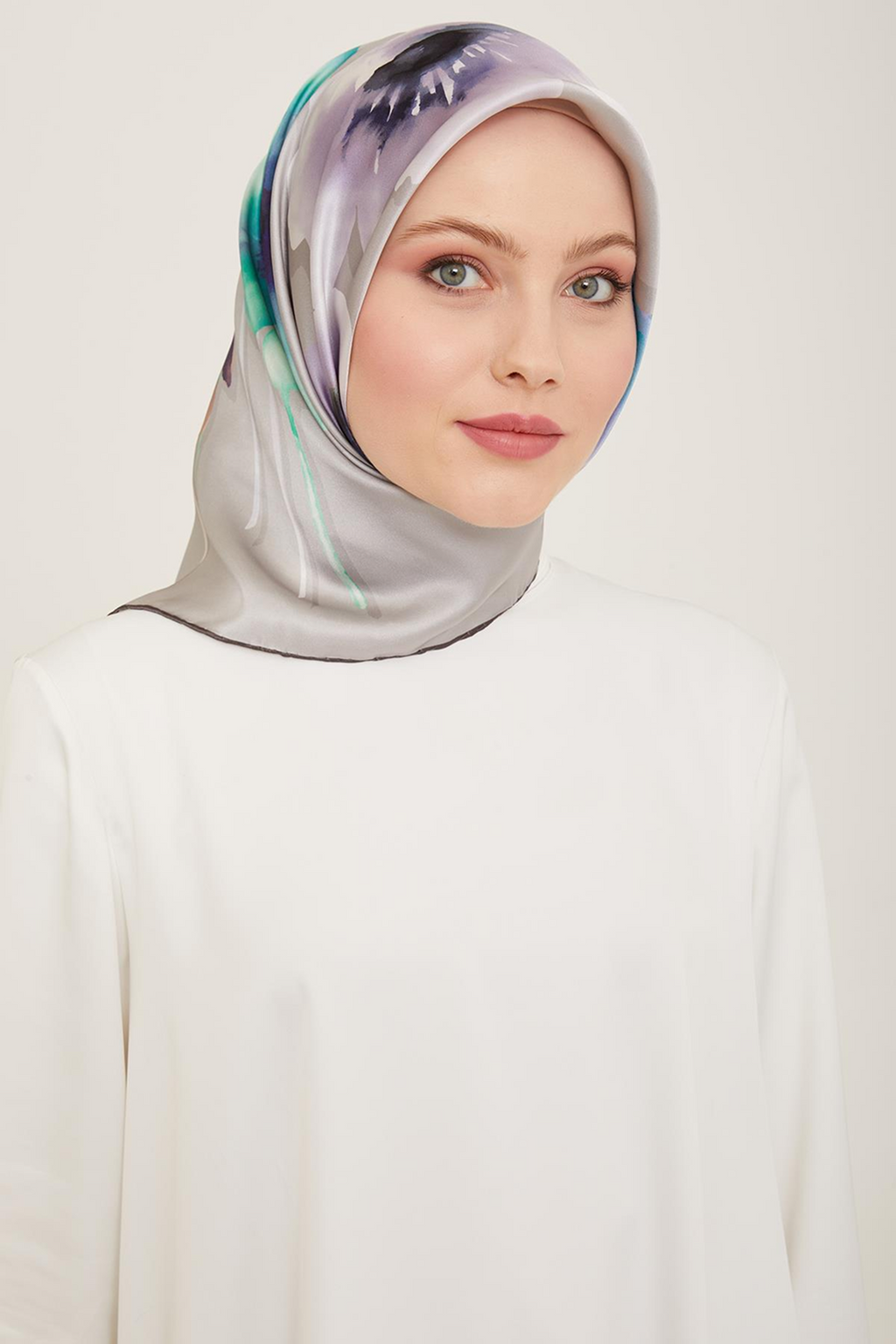Armine 24yaz İpek Eşarp-19 Gri