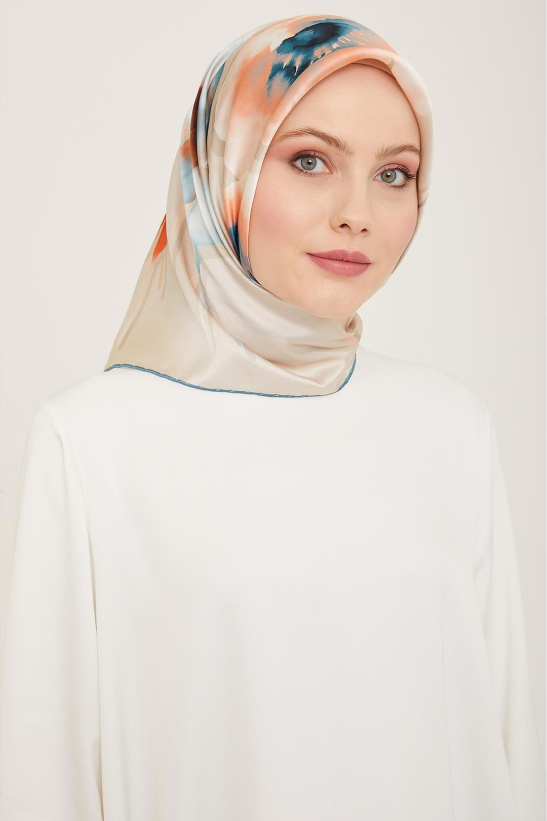 Armine 24yaz İpek Eşarp-19 Mavi
