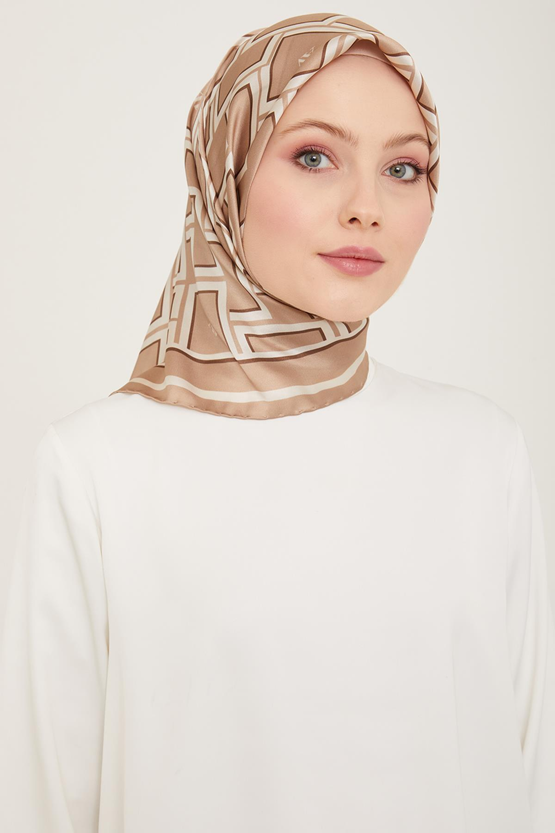 Armine 24 Summer Silk Scarf-22 Mink
