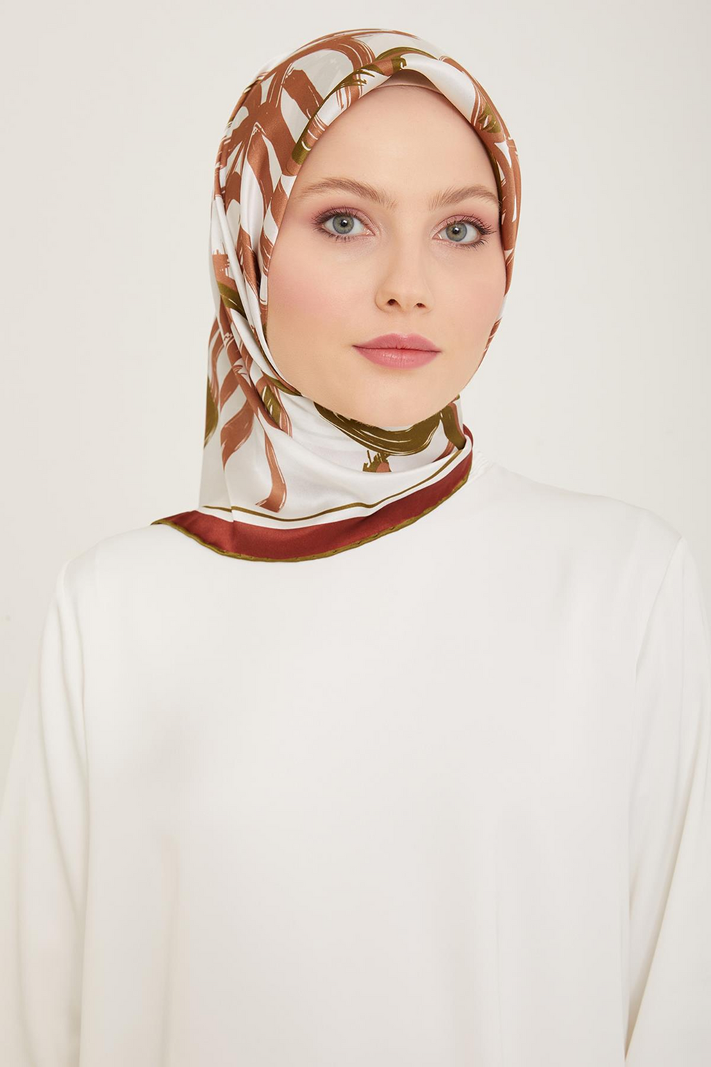 Armine 24yaz İpek Eşarp-25 Bordo