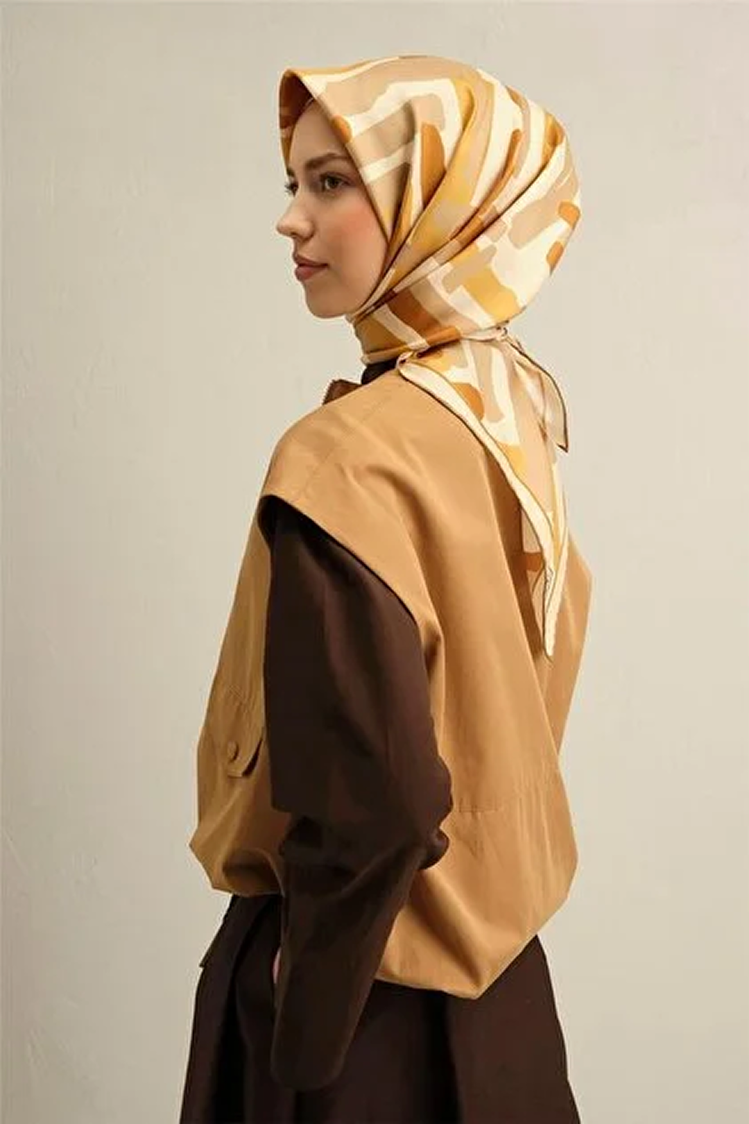 Armine 25 Yaz 9303 Saf İpek Twill Eşarp Camel