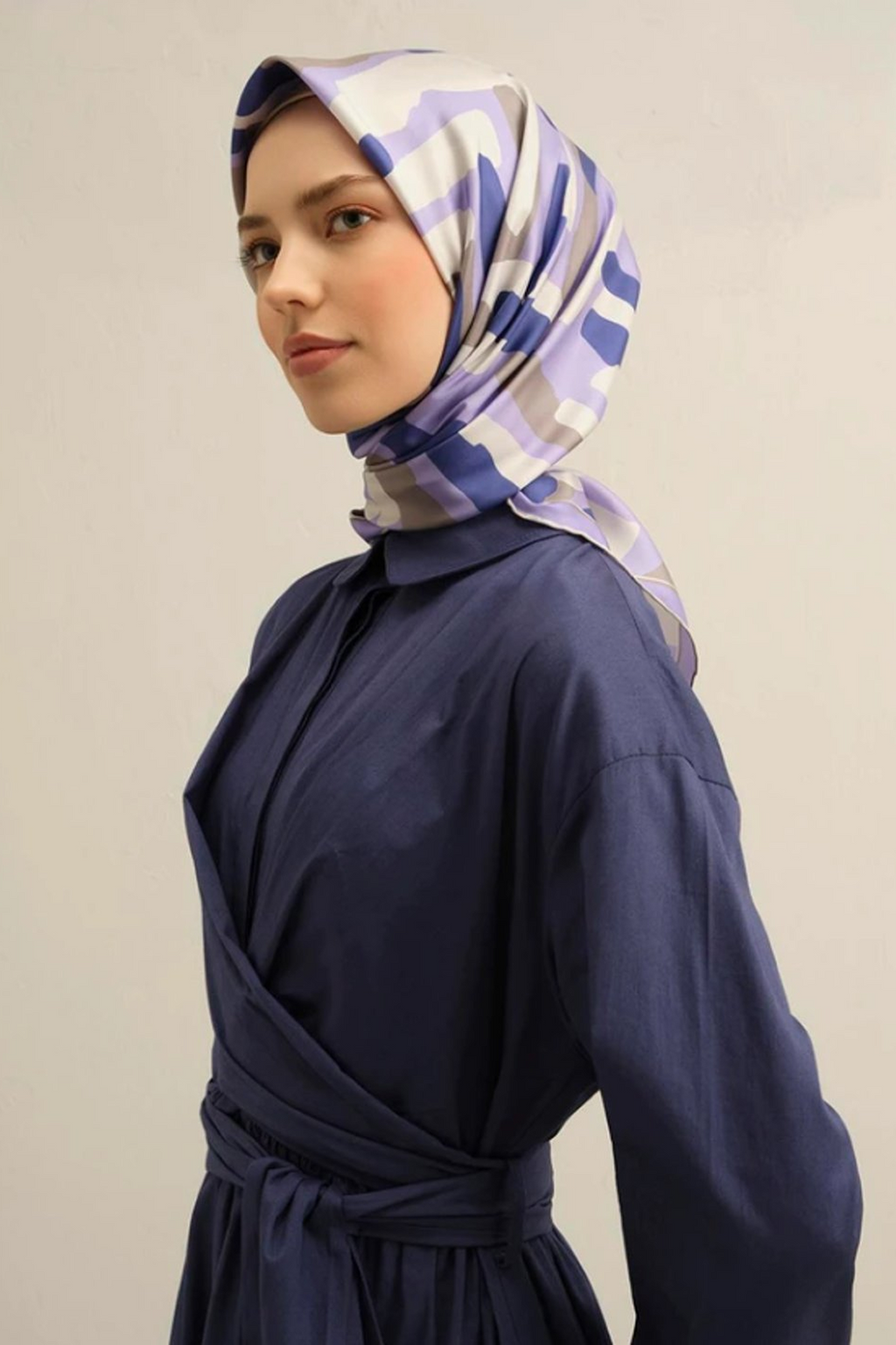 Armine 25 Yaz 9303 Saf İpek Twill Eşarp Lila