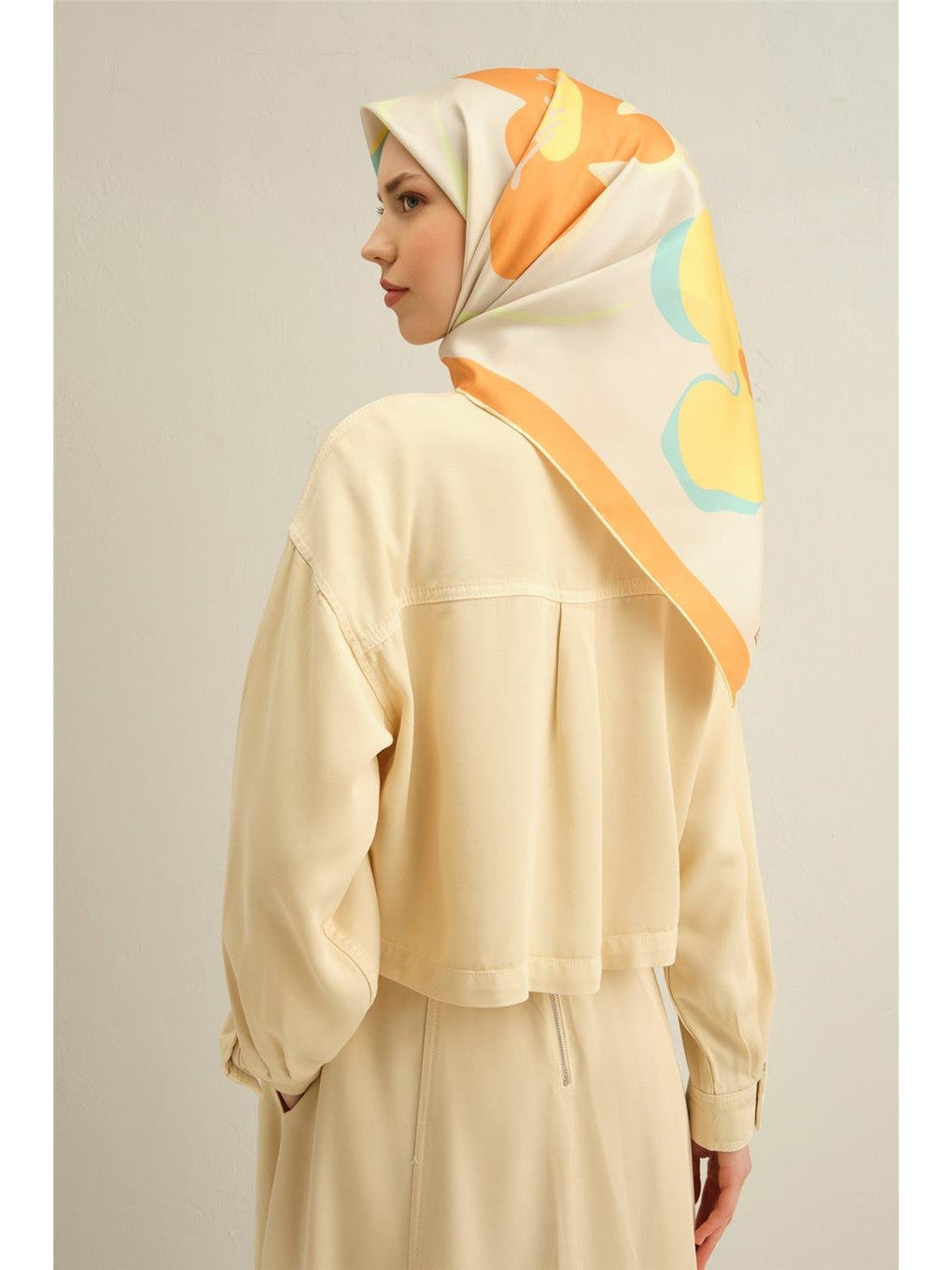 Armine 25 Yaz 9317 Saf İpek Twill Eşarp Bej