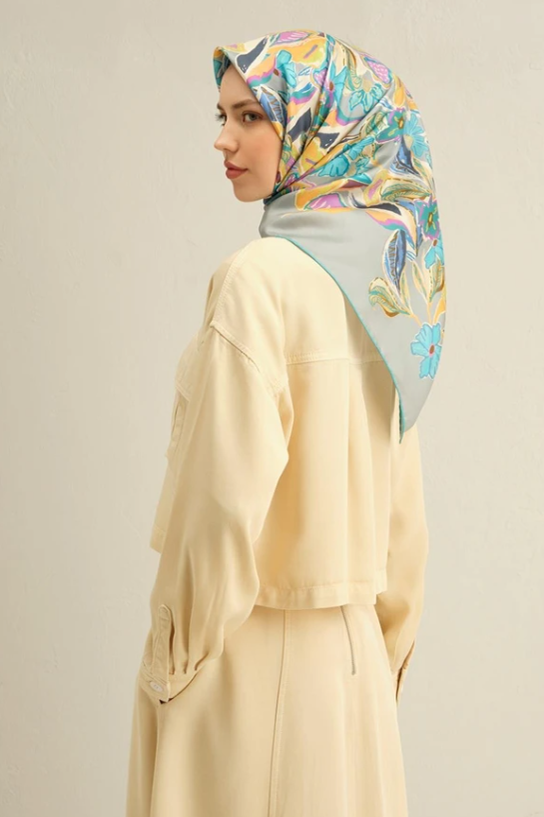 Armine 25 Yaz 9332 Saf İpek Twill Eşarp Gri