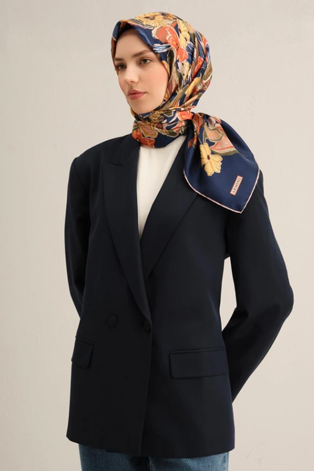 Armine 25 Yaz 9332 Saf İpek Twill Eşarp Lacivert