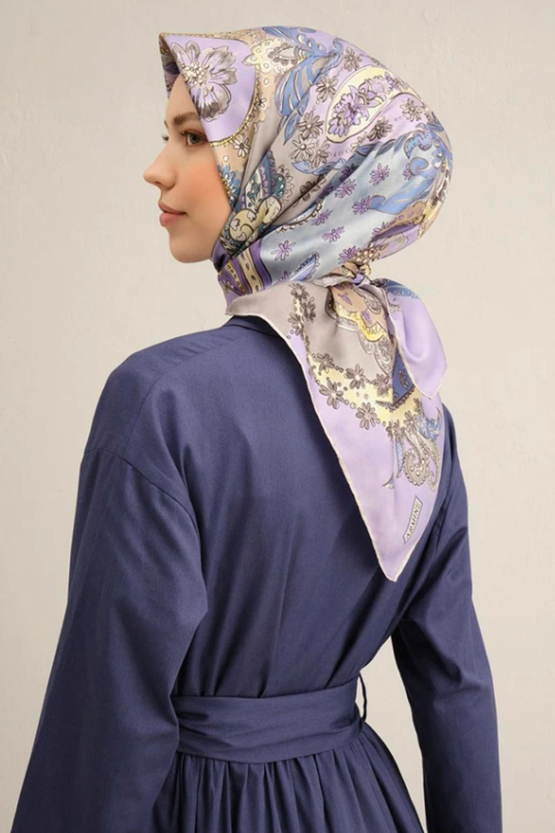 Armine 25 Yaz 9338 Saf İpek Twill Eşarp Lila