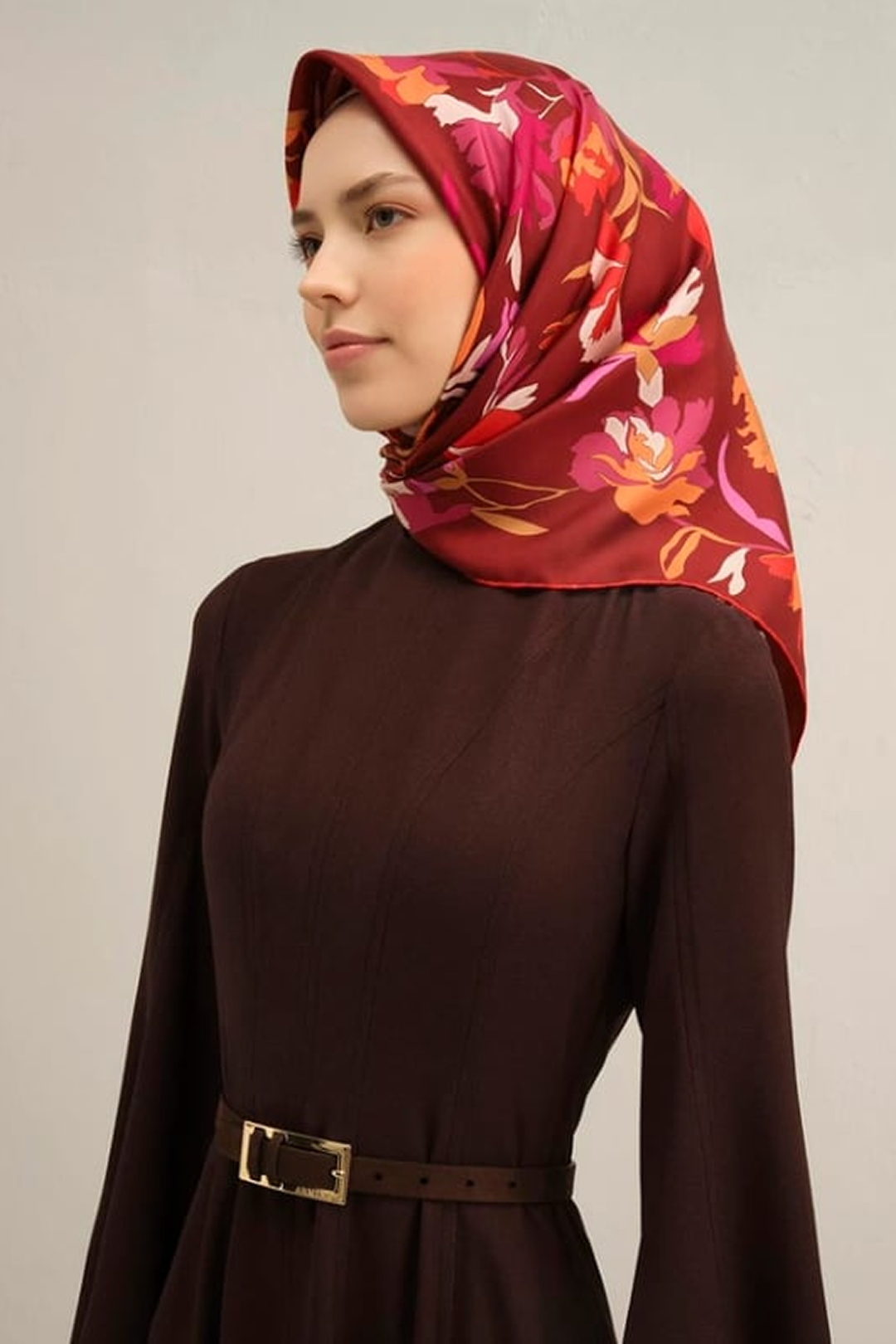 Armine 25 Yaz 9342 Saf İpek Sura Eşarp Bordo
