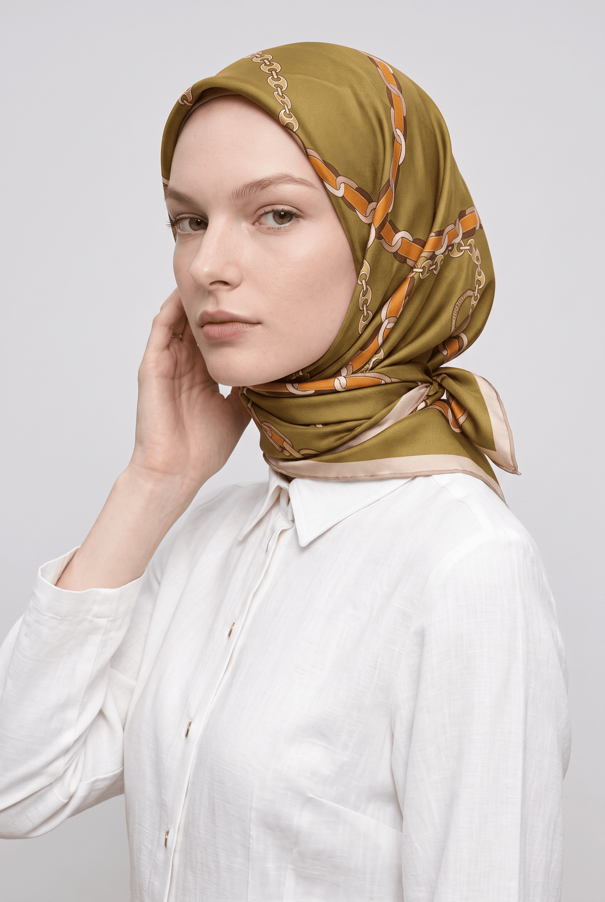 Armine 25 Yaz 9346 Saf İpek Twill Eşarp Yeşil