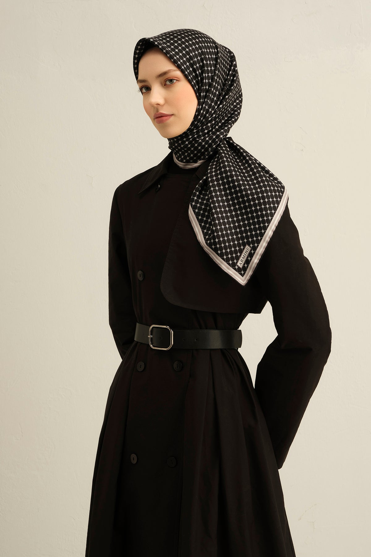 Armine 25 Yaz İpek Eşarp-1 Koyu Vizon