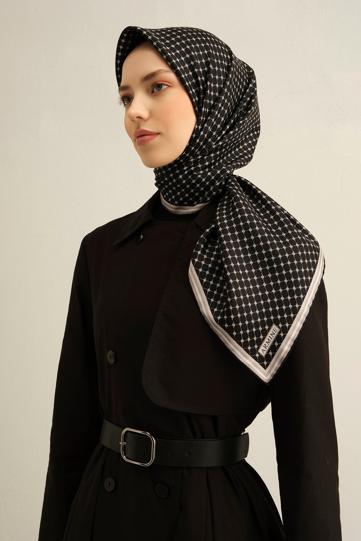 Armine 25 Yaz İpek Eşarp-1 Koyu Vizon