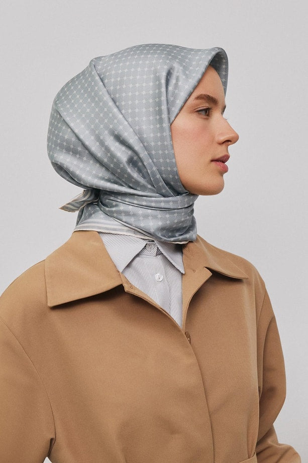 Armine 25 Yaz İpek Eşarp-1 Yeşil