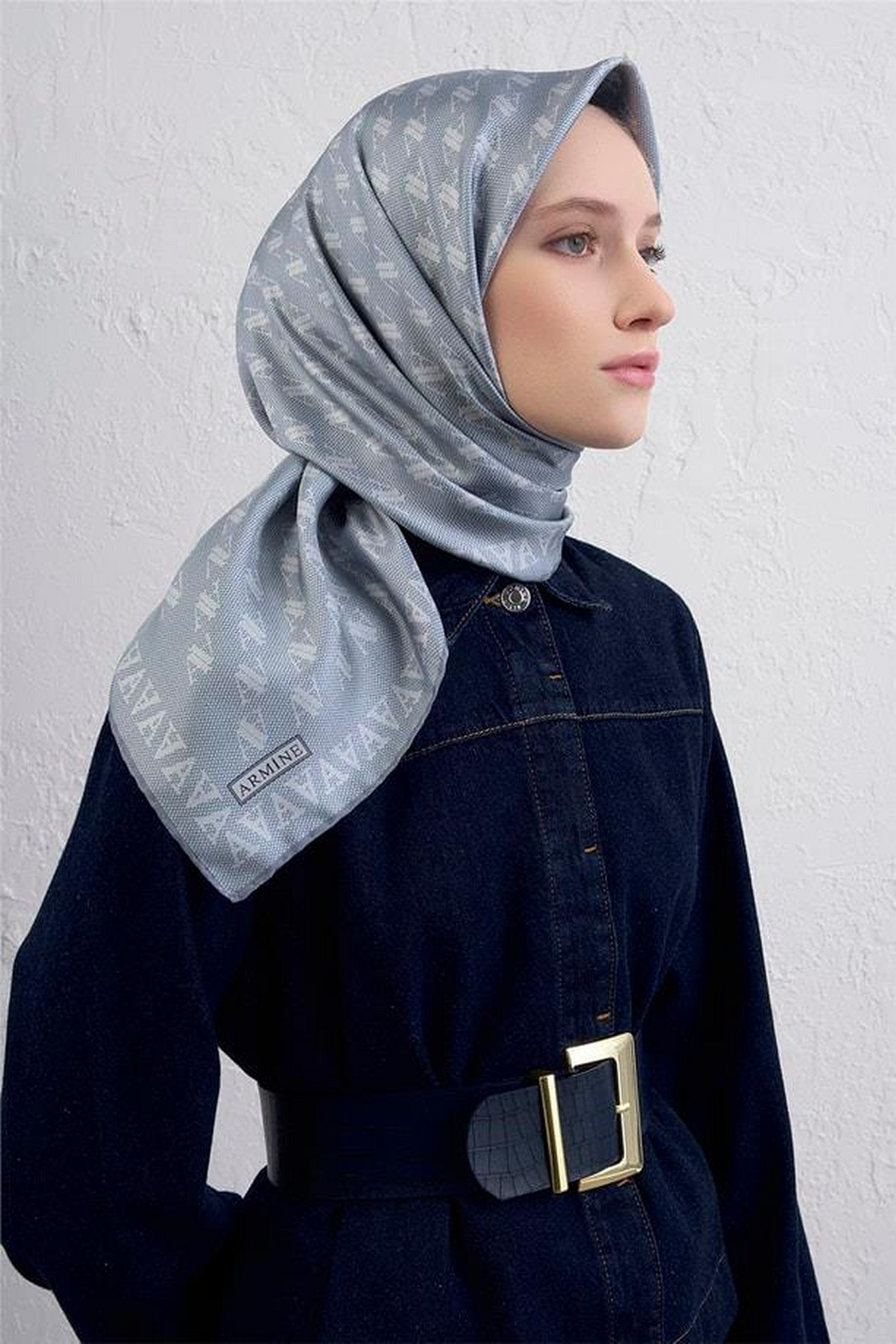 Armine 25 Winter Silk Scarf - 25 Jeans Blue