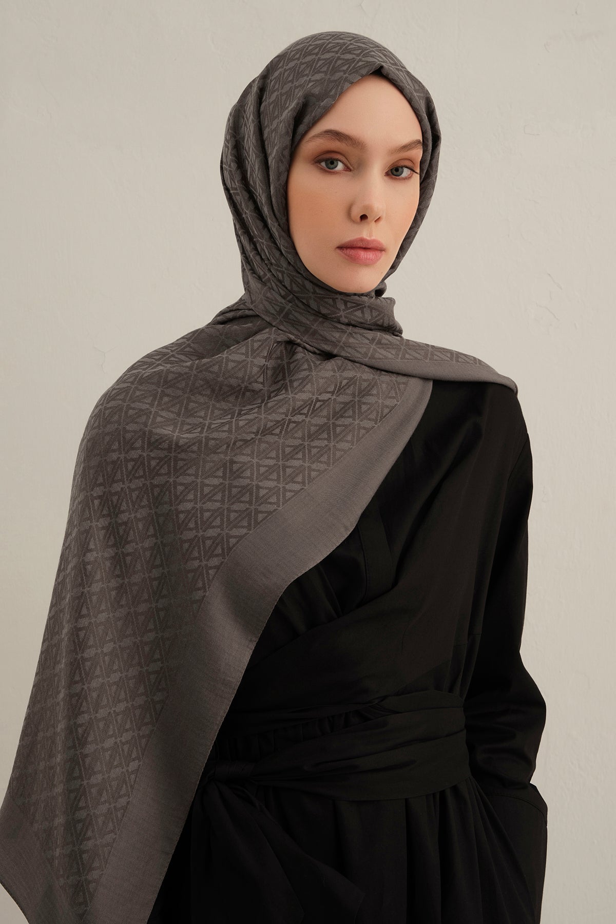 Armine 25kış Lyocell Şal-5 Füme