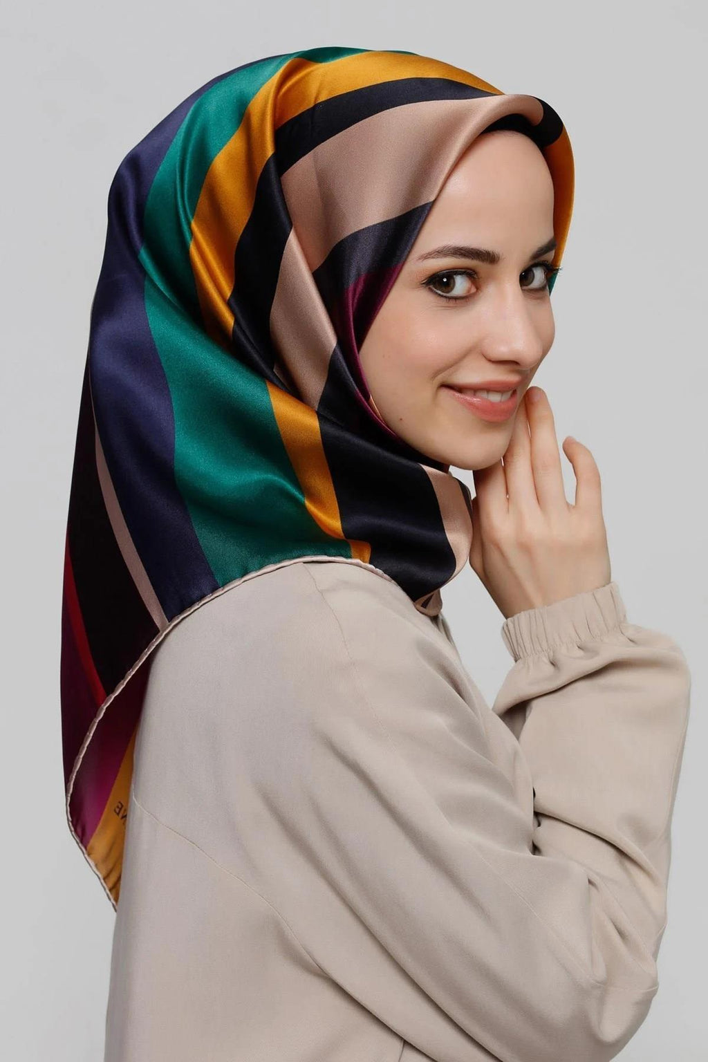 Armine 25kış Nostalji Eşarp-26 Fuşya