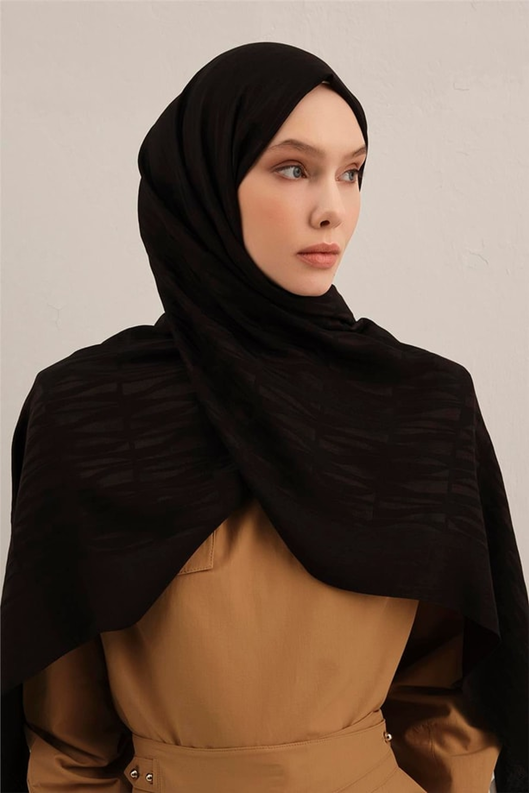 Armine 26yaz Lyocell Şal-3 Siyah