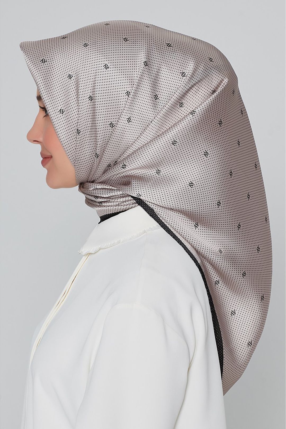 Armine Nostalji Sura İpek Eşarp 25k8259 Gri