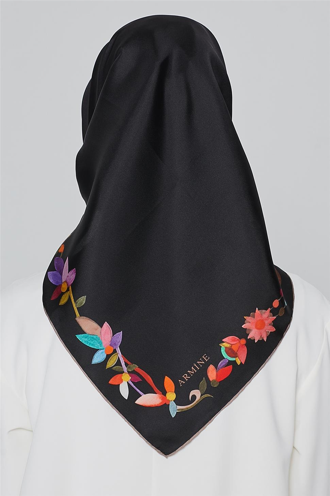 Armine Nostalji Twil Saf İpek Eşarp 25k8064 Siyah