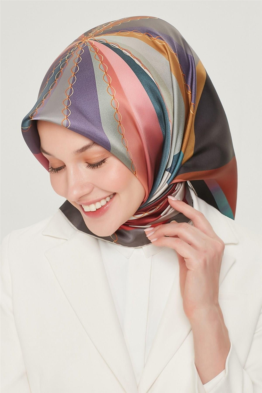 Armine Nostalji Twil Saf İpek Eşarp 25k8507 Lacivert