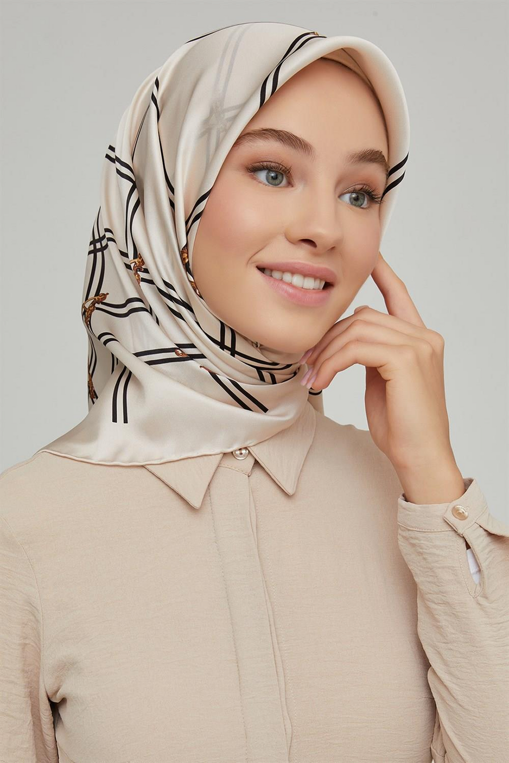 Armine Nostalji Twil Saf İpek Eşarp 25k8656 Krem