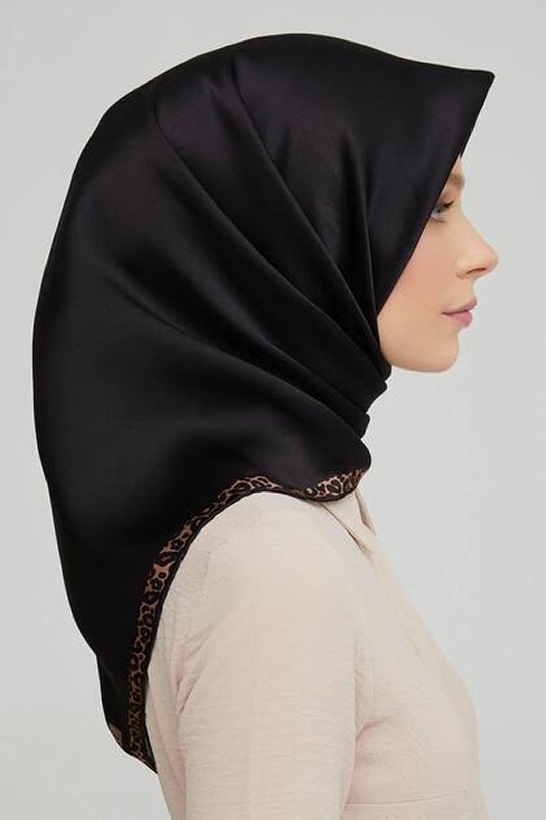 Armine Nostalji Twil Saf İpek Eşarp 25k8660 Siyah