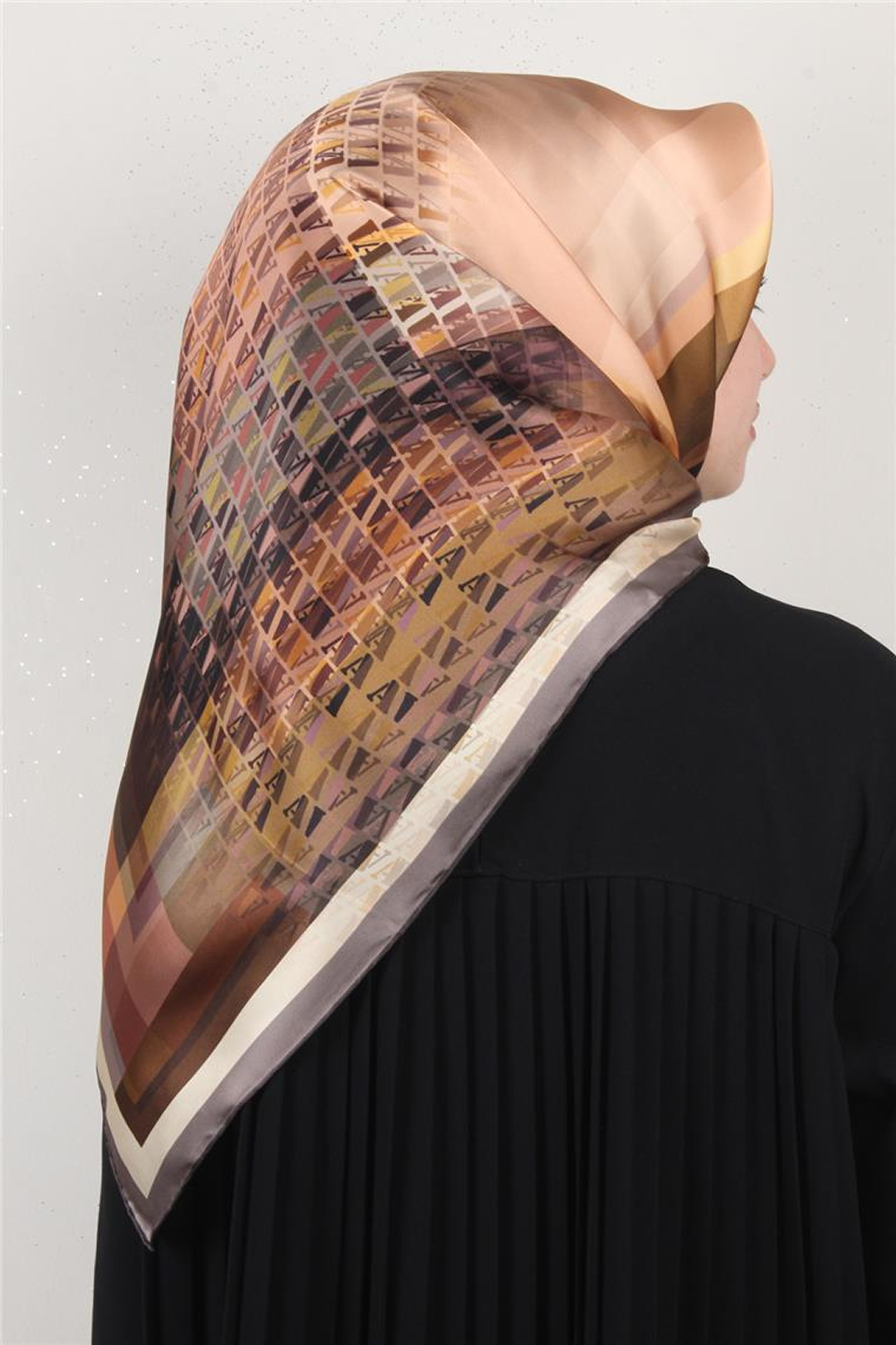Armine Nostalji Twil Saf İpek Eşarp 25k8934 Kahve