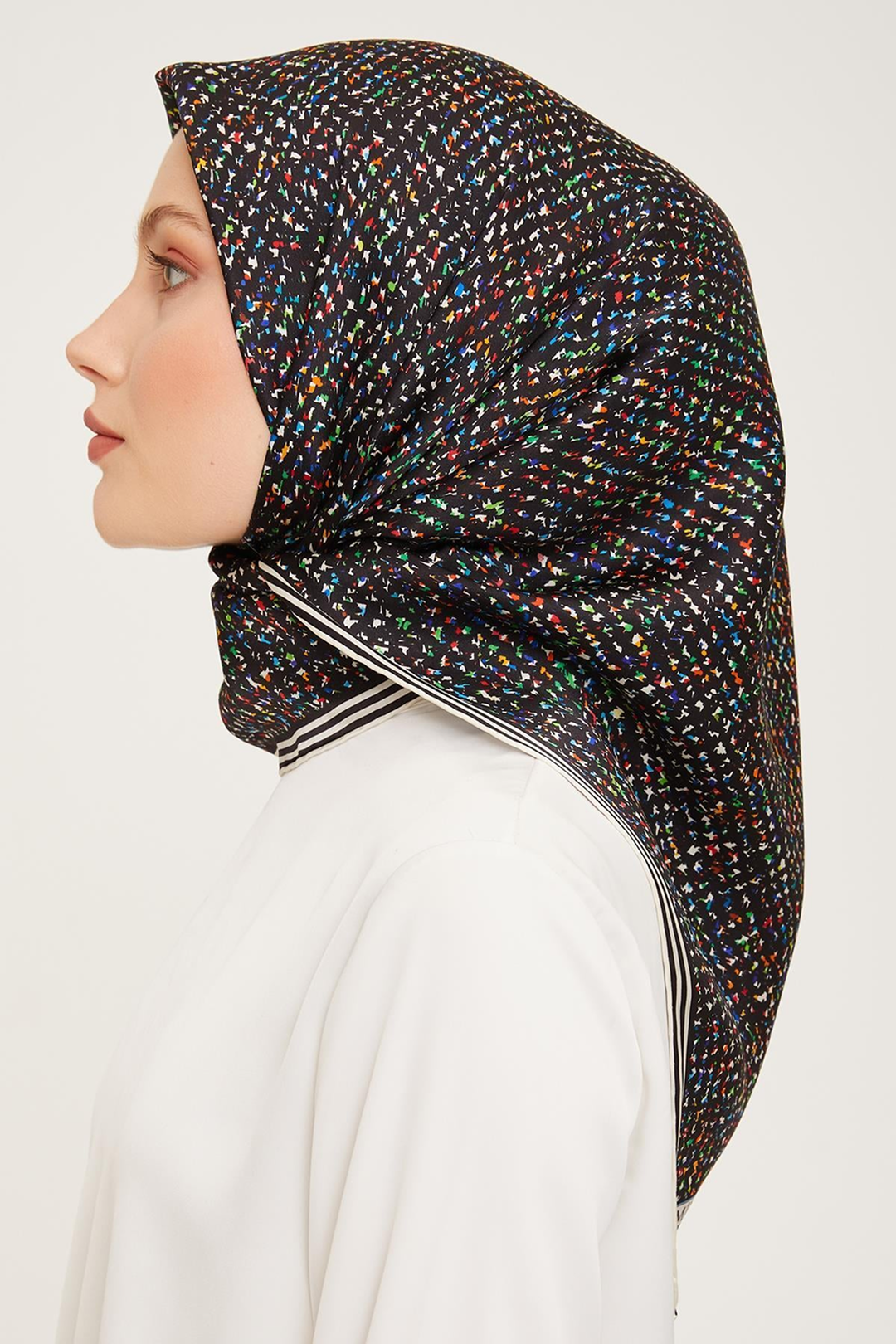 Armine Nostalji Twil Saf İpek Eşarp 25k9013 Siyah