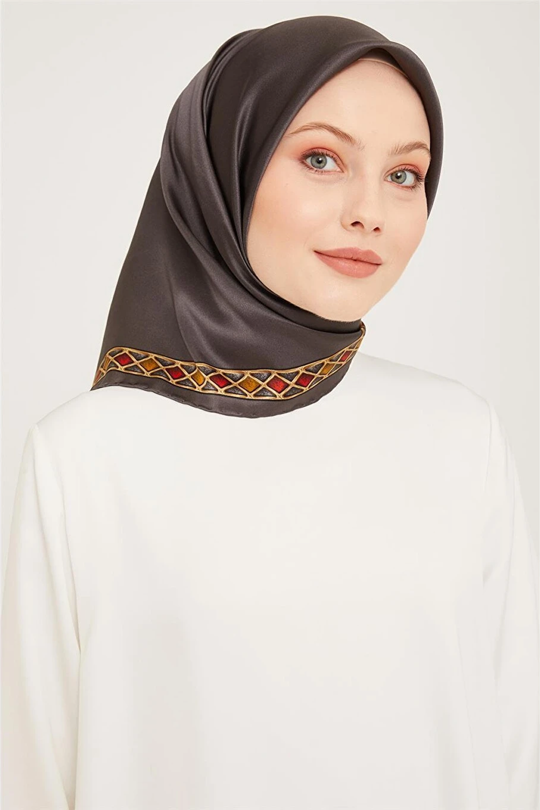 Armine Nostalji Twil Saf İpek Eşarp 25k9057 Gri