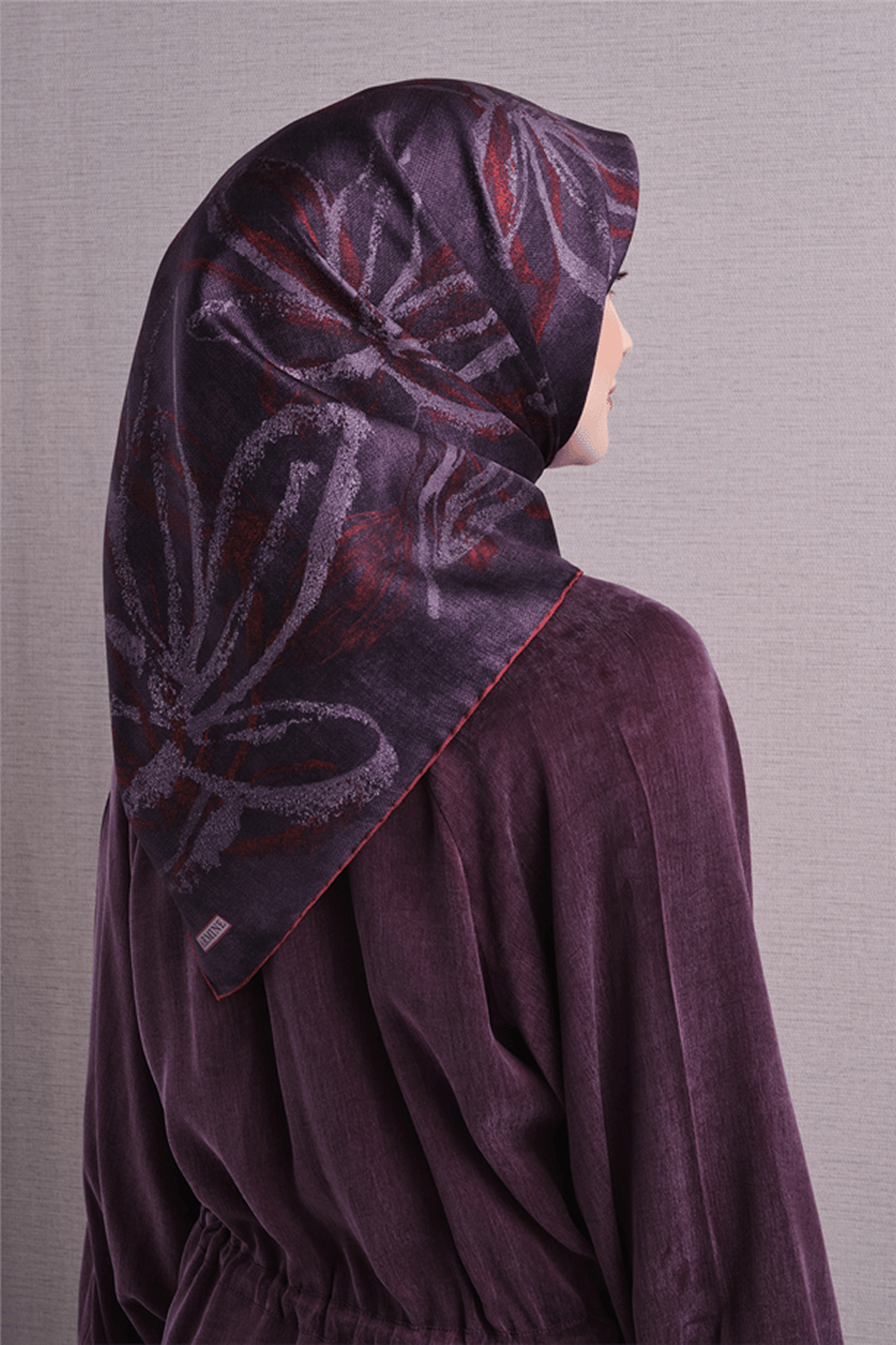 Armine Sura Saf İpek Eşarp 26k9600 Mürdüm