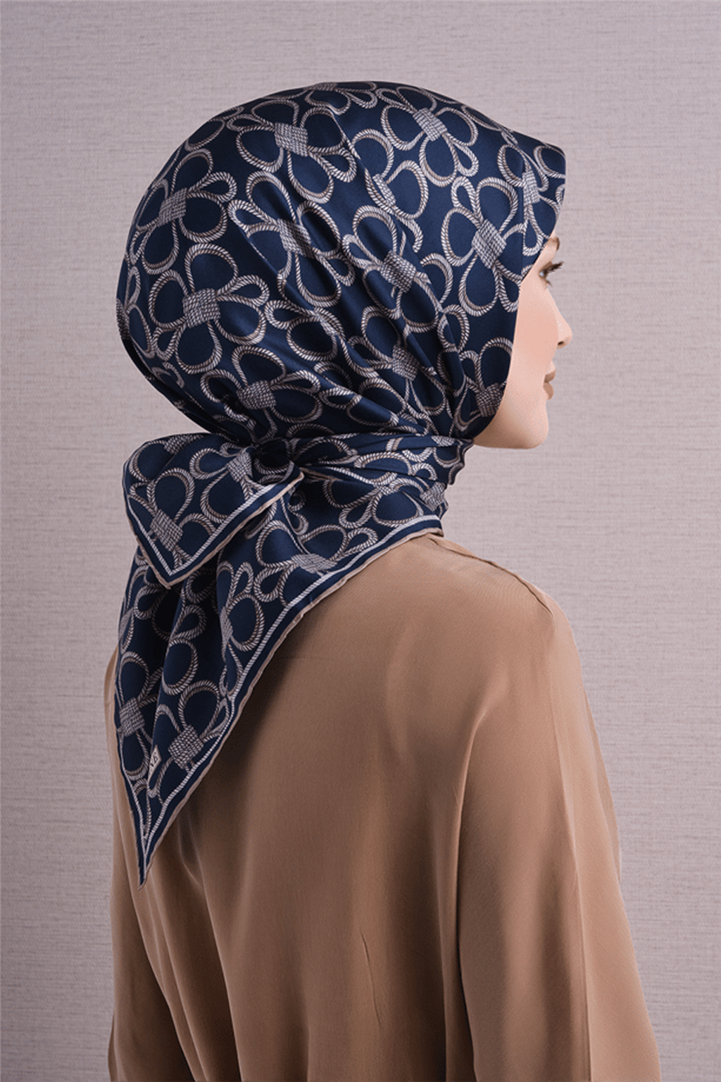 Armine Twil Saf İpek Eşarp 26k9638 Koyu Laci