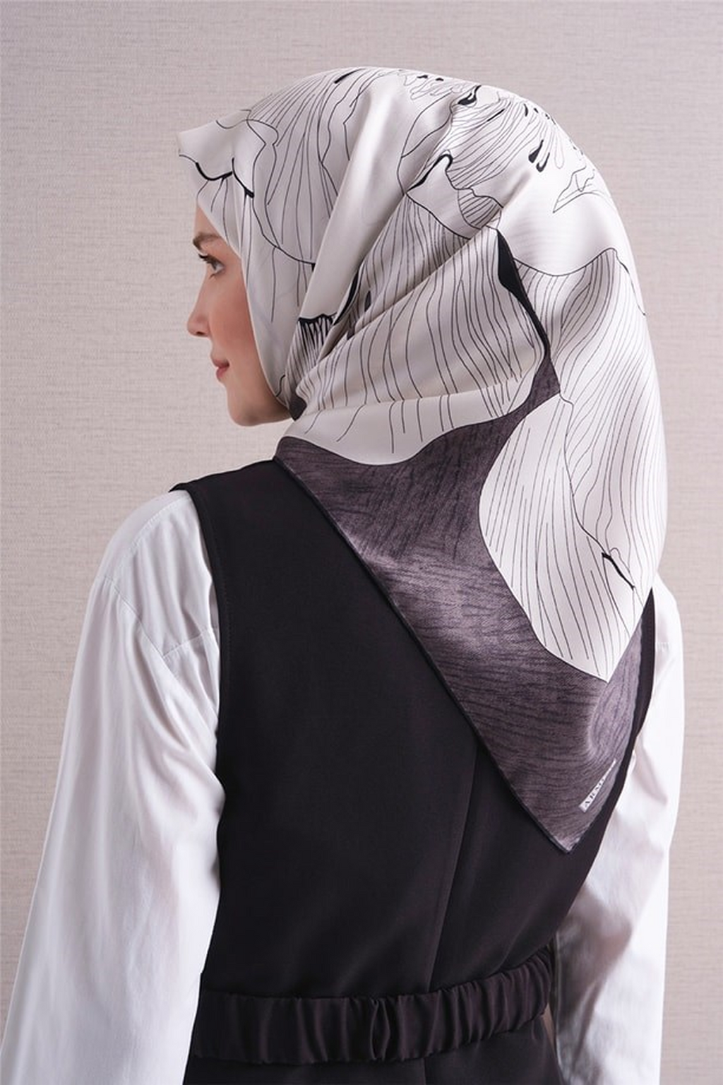 Armine Twil Saf İpek Eşarp 26k9639 Kahve