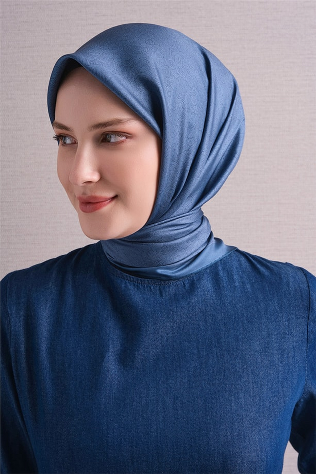Armine Twill Pure Silk Scarf 26k9601 Blue