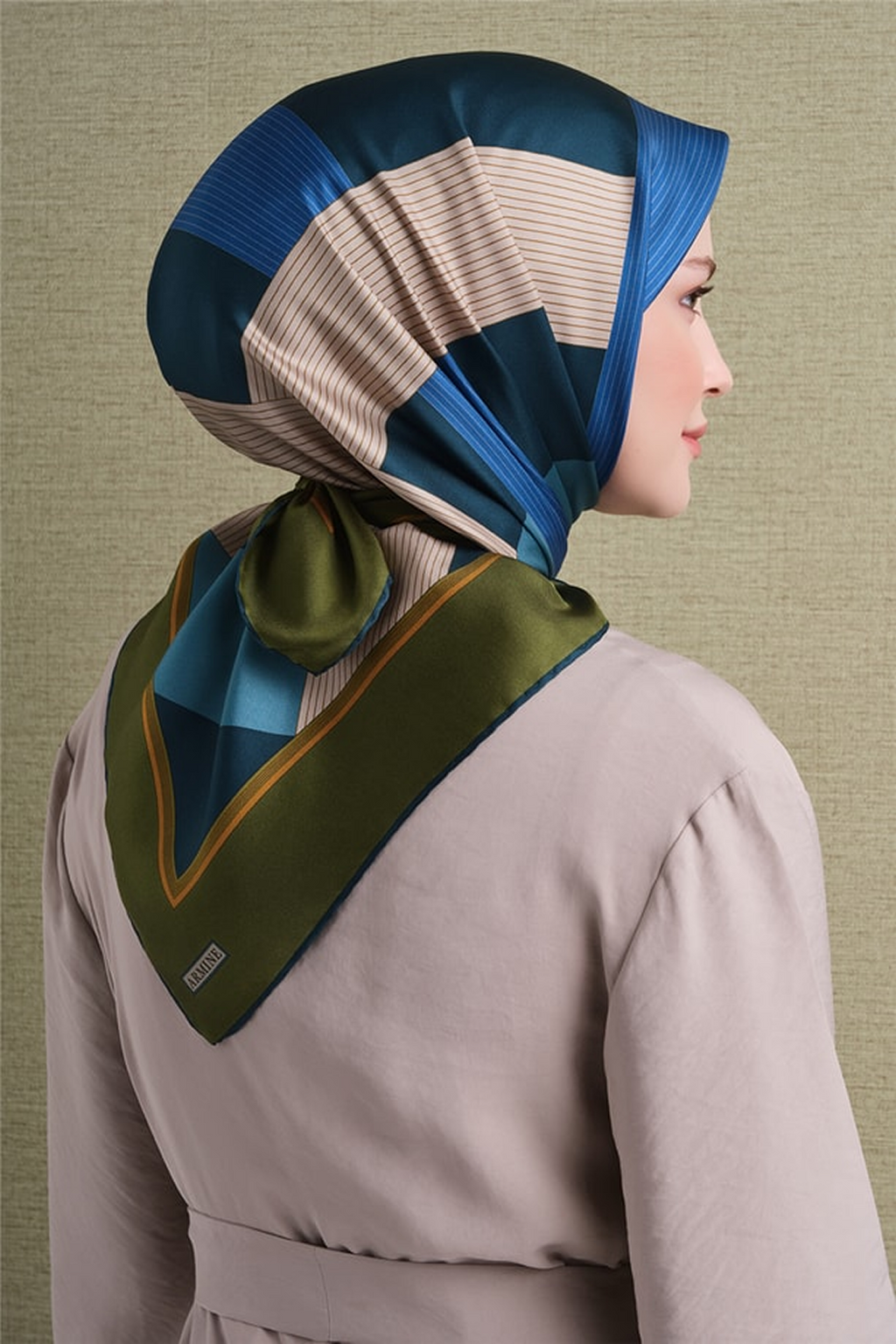 Armine Twill Pure Silk Scarf 26k9610 Green