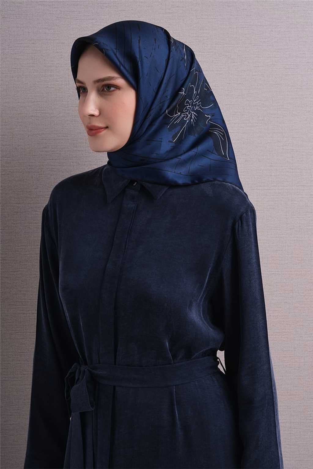 Armine Twill Saf İpek Eşarp 26k9617 Lacivert